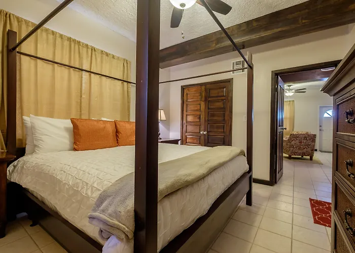 The Palapa House Hotel 3*
