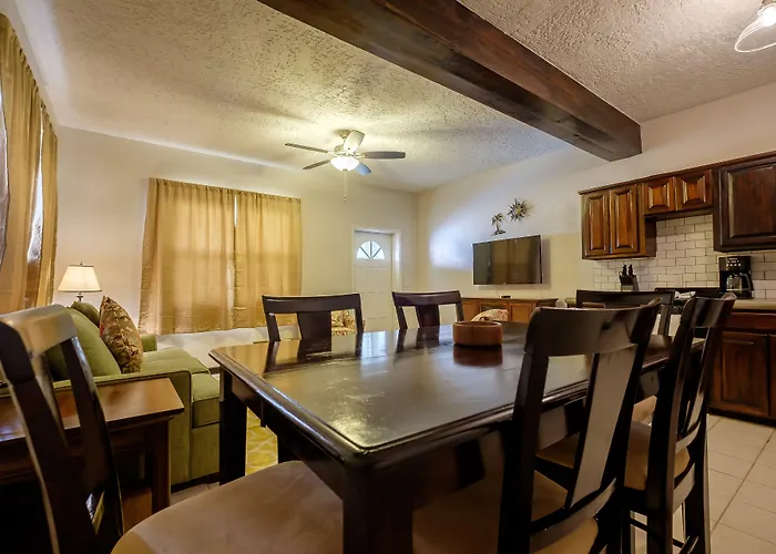 The Palapa House Hotel